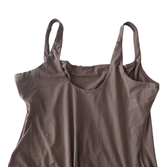 SKIMS Square Neck Thong Bodysuit - Picture 8 of 9